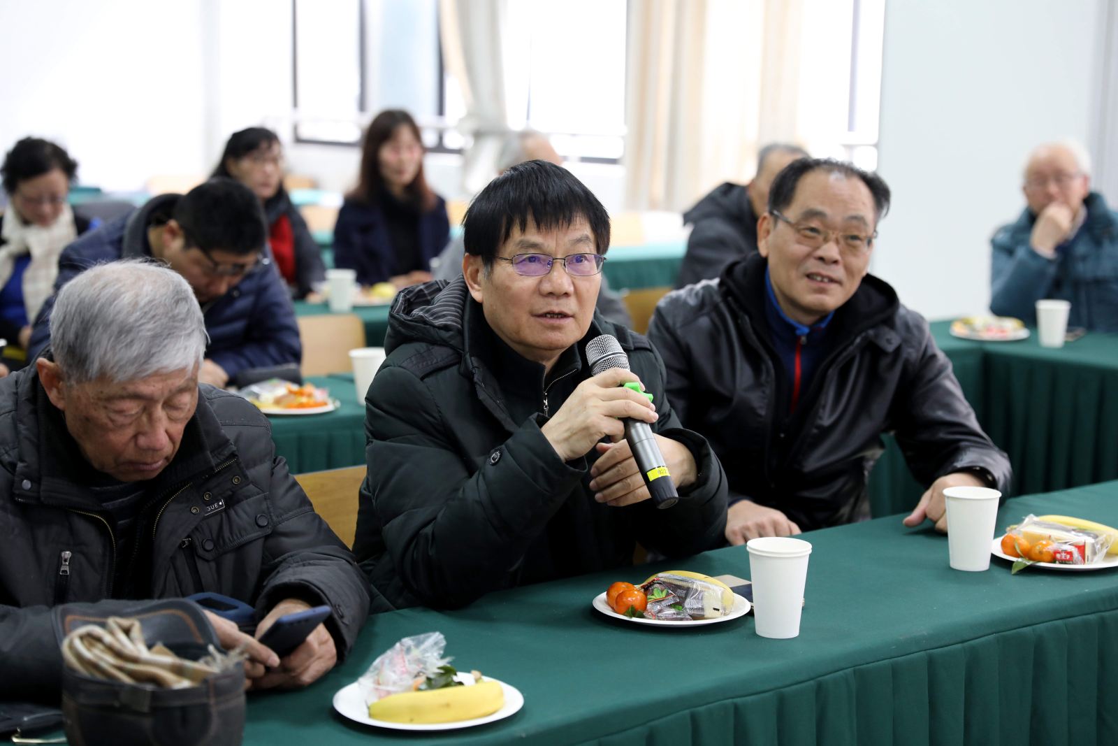 计算机科学与beat365在线体育官网举行2018年退休教职工新春茶话会