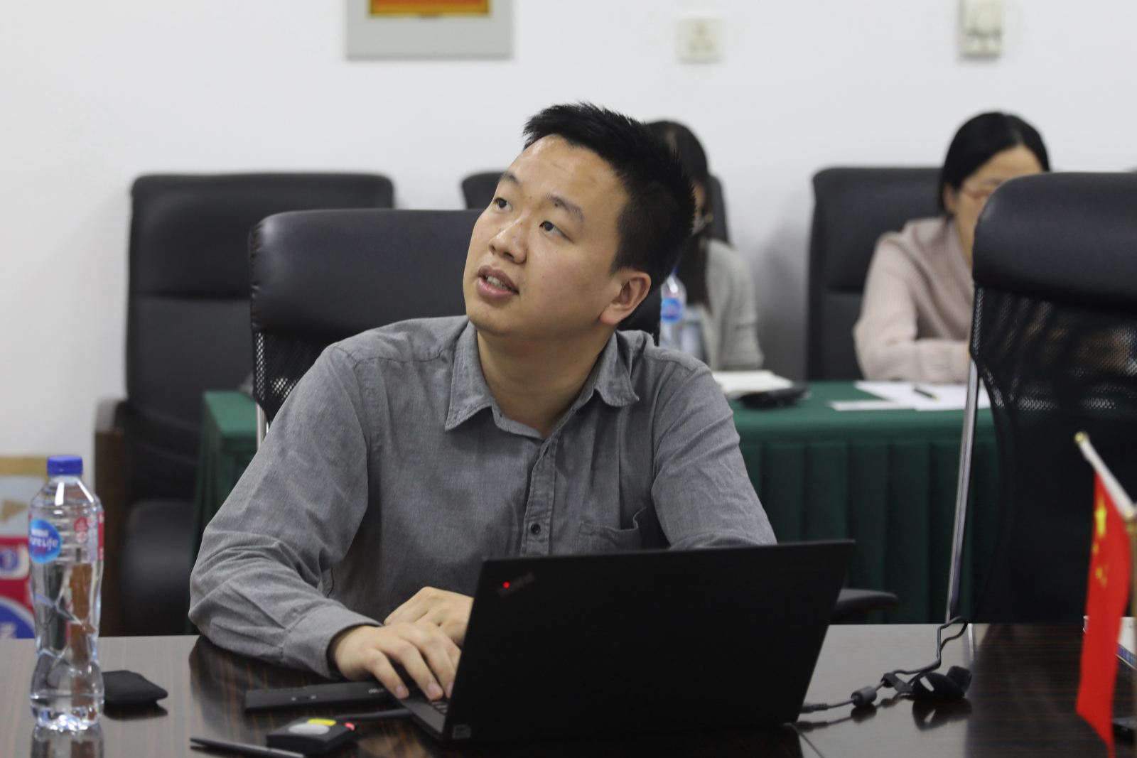 推动党建创新项目，提高党务工作水平——计算机科学与beat365在线体育官网党委召开党支部书记工作例会