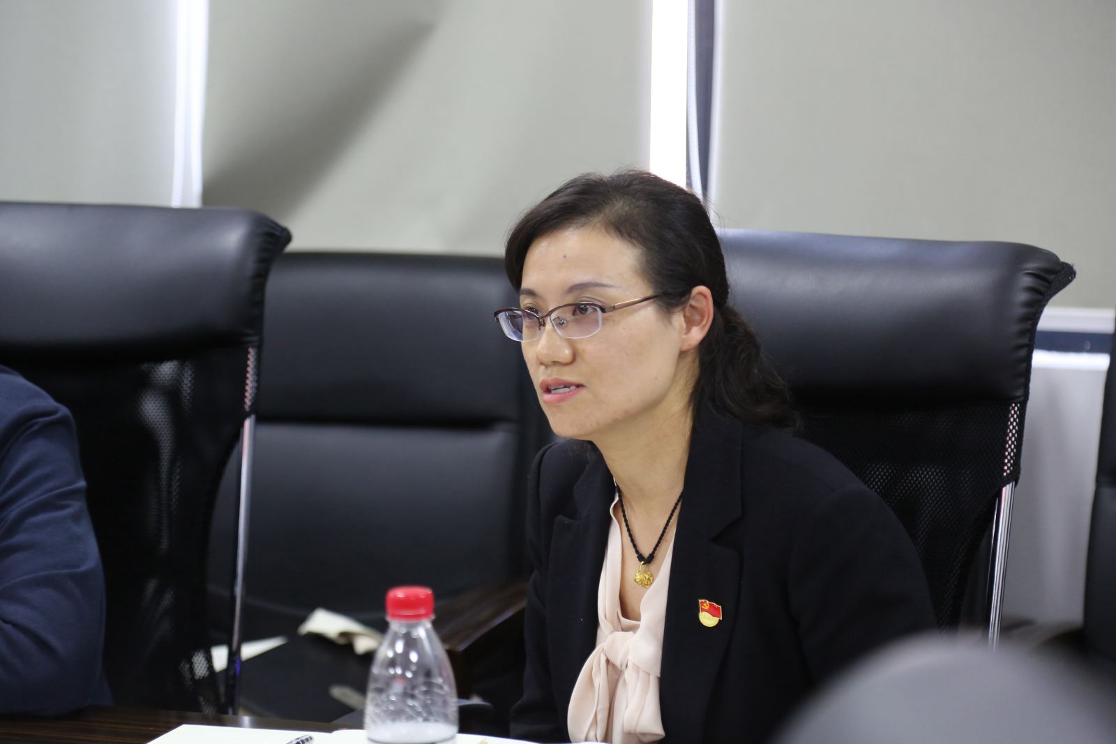 主题教育丨beat365在线体育官网举行“不忘初心、牢记使命”主题教育院领导班子第六次集中学习研讨：加强团队建设 提升育人合力和学术竞争力